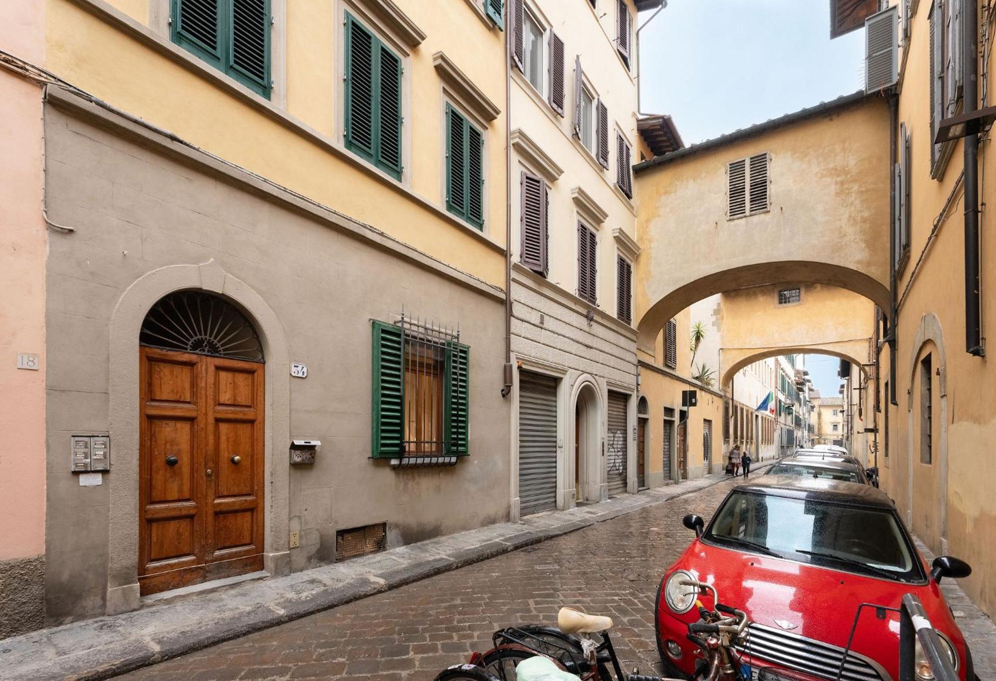 Keys Of Italy - Laura 34 - Monolocale Soppalcato Centrale E Silenzioso フィレンツェ エクステリア 写真